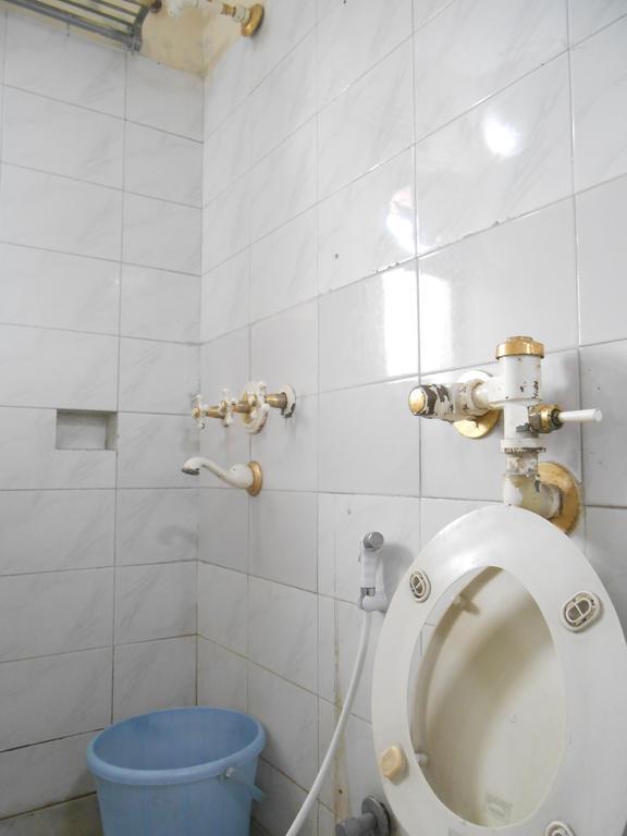 Hotel Akash Deep Kalkuta Zewnętrze zdjęcie