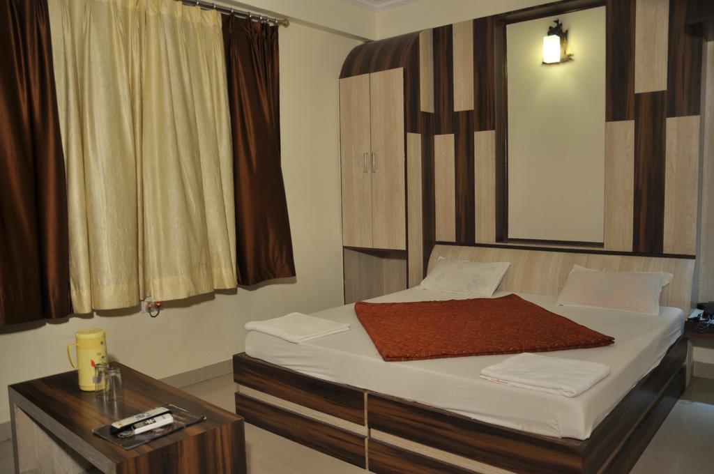 Hotel Akash Deep Kalkuta Zewnętrze zdjęcie