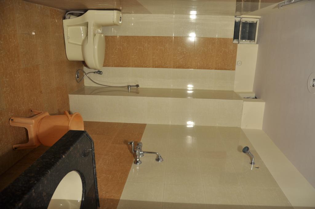 Hotel Akash Deep Kalkuta Zewnętrze zdjęcie